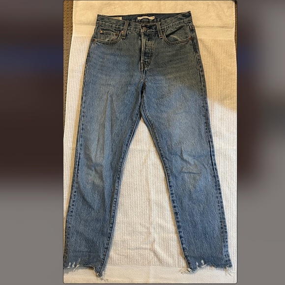 LEVI’S Wedgie Jeans Size 26 - Picture 3 of 4